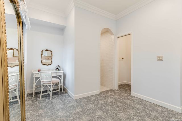 7110 Poniente, San Antonio, TX 78209