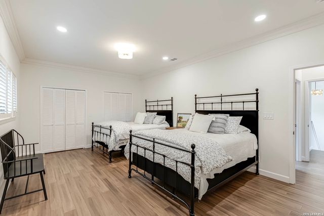 7110 Poniente, San Antonio, TX 78209