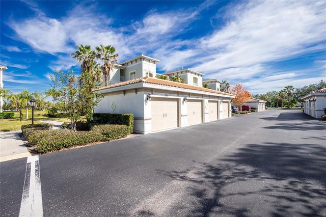 300 SAN LINO CIRCLE 322, Venice, FL 34292