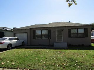 3030 E Home Avenue, Fresno, CA 93703