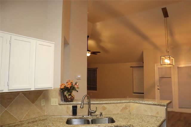 1600 Mountain Side Drive, Allen, TX 75002