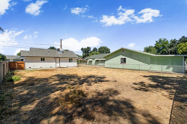 840 S Gertrude Ave, Stockton, CA 95215