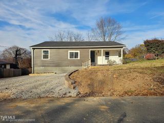 209 North Paperville Road, Bristol, TN 37620