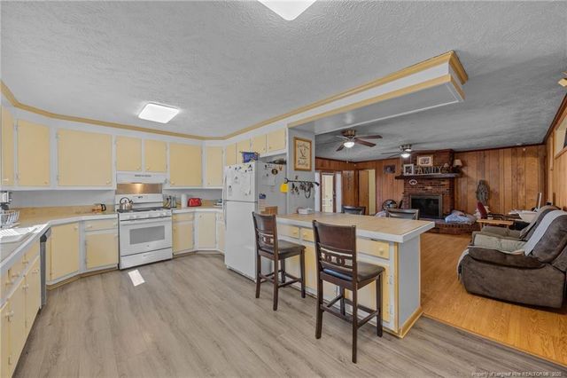 920 Sunbury Drive, Fayetteville, NC 28311