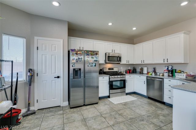 3816 Hollycroft Drive, North Las Vegas, NV 89081