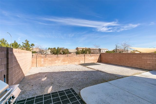 3816 Hollycroft Drive, North Las Vegas, NV 89081