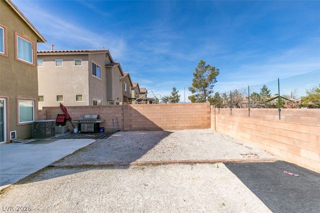 3816 Hollycroft Drive, North Las Vegas, NV 89081