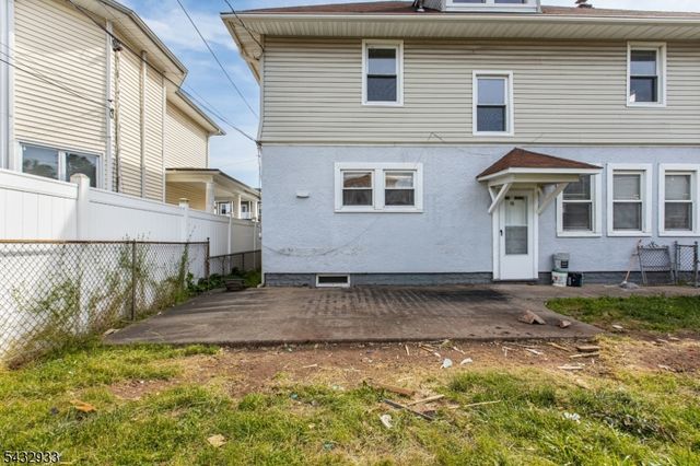250 Powers St, New Brunswick City, NJ 08901