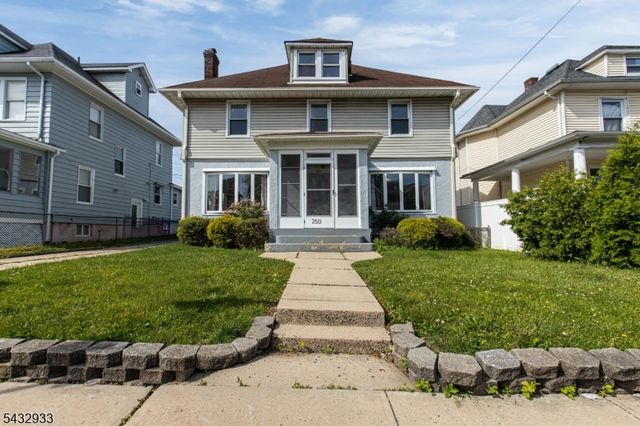 250 Powers St, New Brunswick City, NJ 08901