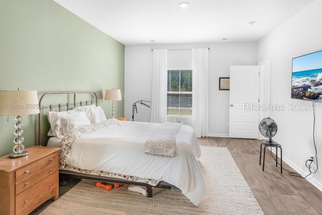 335 Sweetbay Dr, Hardeeville, SC 29927