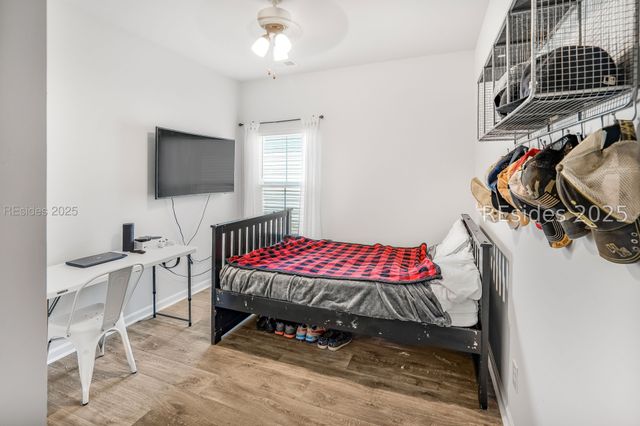 335 Sweetbay Dr, Hardeeville, SC 29927