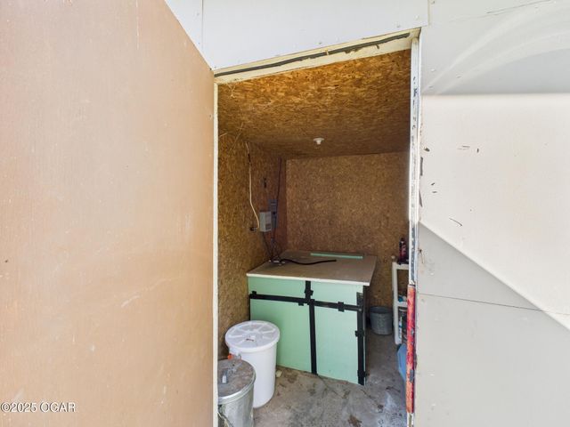 3444 Douglas Fir Road, Loma Linda, MO 64804