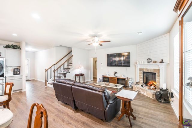 100 Davids Place Drive, Warner Robins, GA 31088