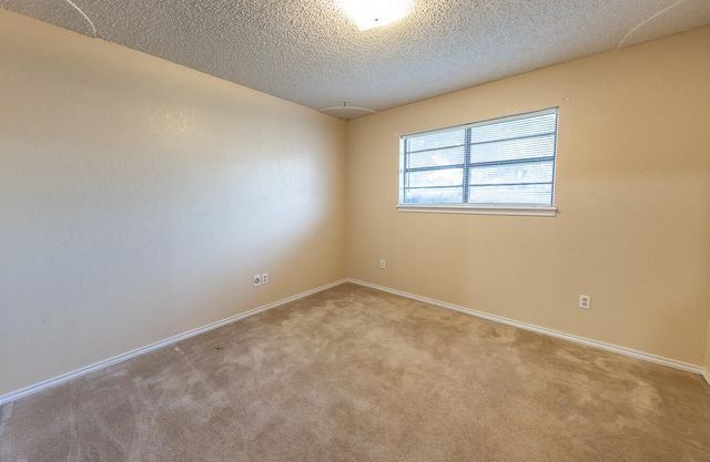 4828 73rd Street, Lubbock, TX 79424