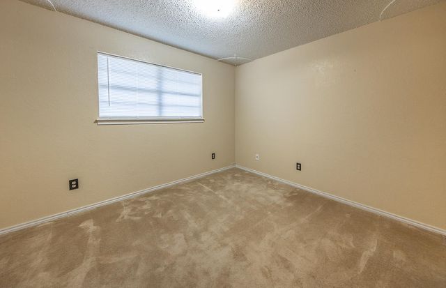 4828 73rd Street, Lubbock, TX 79424