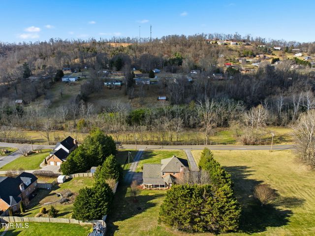 1245 Kendrick Creek Road, Kingsport, TN 37663