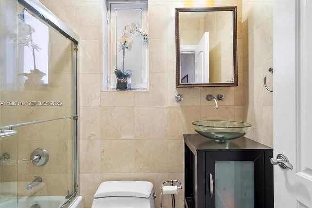 800 SW 12th, Fort Lauderdale, FL 33312