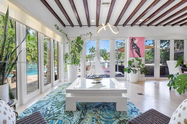 800 SW 12th, Fort Lauderdale, FL 33312
