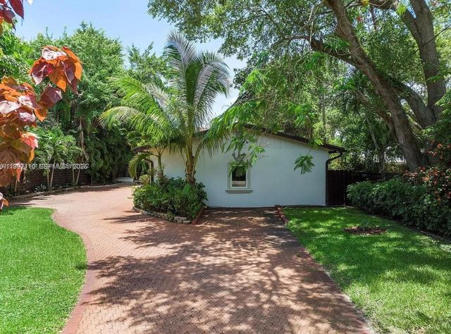 800 SW 12th, Fort Lauderdale, FL 33312