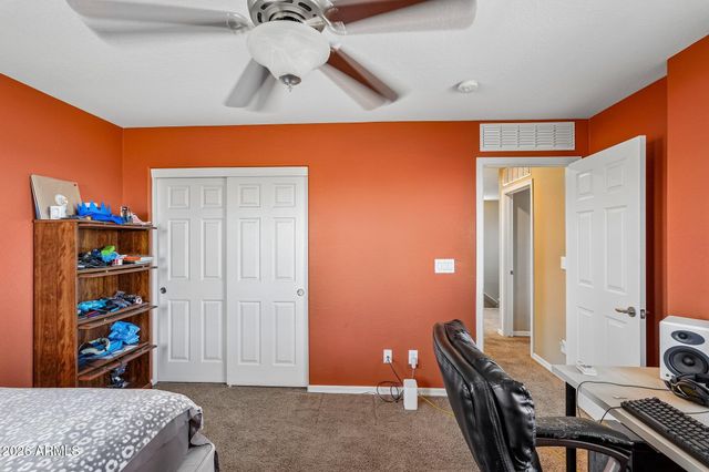 3713 W VIVIAN Court, Phoenix, AZ 85086