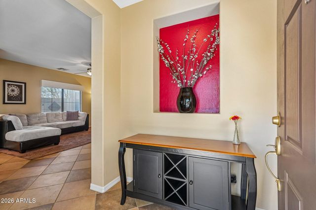 3713 W VIVIAN Court, Phoenix, AZ 85086