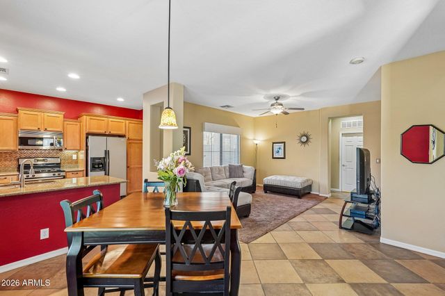 3713 W VIVIAN Court, Phoenix, AZ 85086
