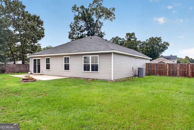 506 Sweet Cherry Lane, Springfield, GA 31329