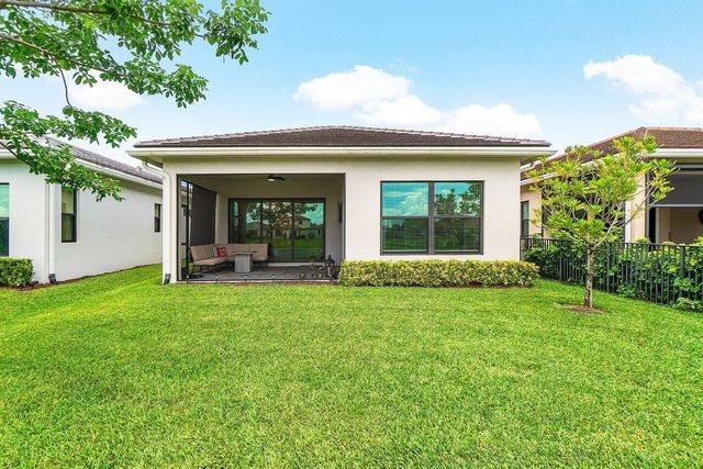 16070 Key Biscayne Lane, Westlake, FL 33470