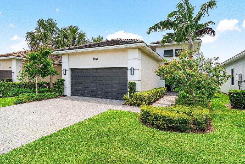 16070 Key Biscayne Lane, Westlake, FL 33470