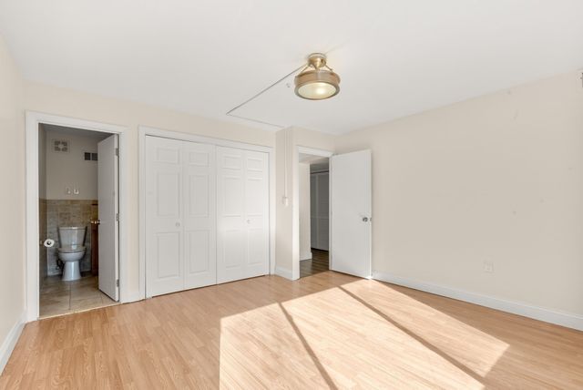 75 Colonel Bell Dr 12, Brockton, MA 02301