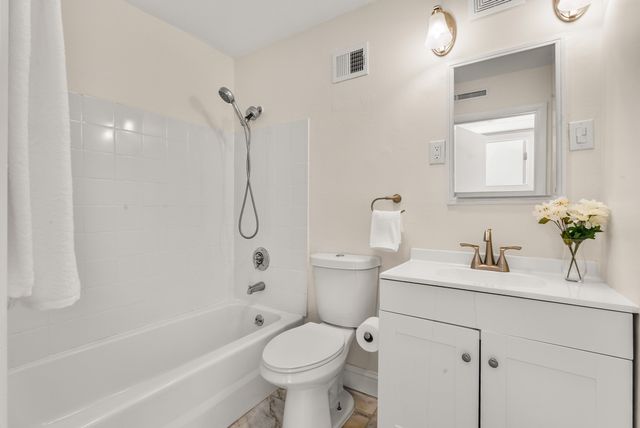 75 Colonel Bell Dr 12, Brockton, MA 02301