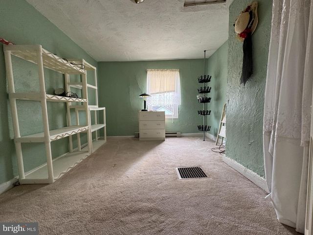 104 WOLCOTT ST, Harrington, DE 19952