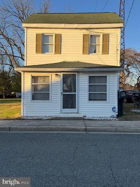 104 WOLCOTT ST, Harrington, DE 19952
