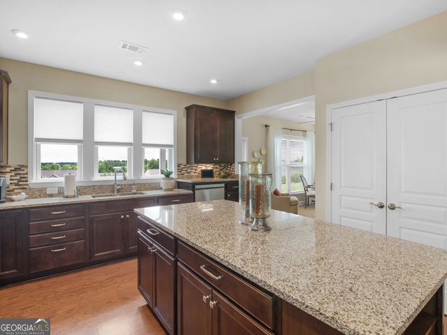 709 Bay Skipper Court, Griffin, GA 30223