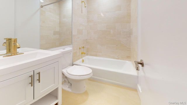 67-39 Clyde Street A, Forest Hills, NY 11375