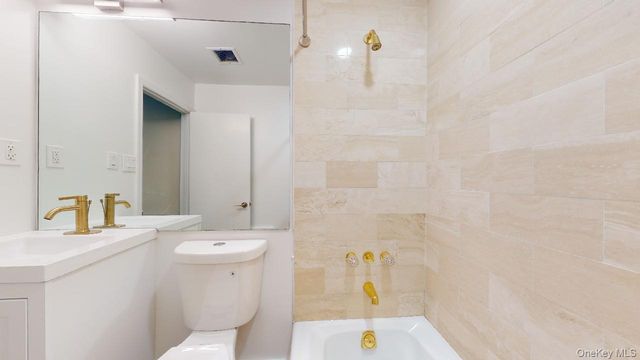 67-39 Clyde Street A, Forest Hills, NY 11375