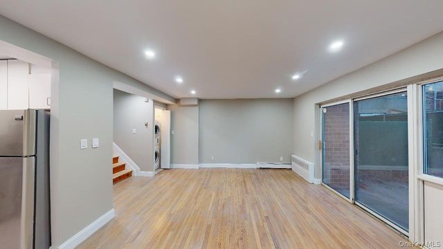 67-39 Clyde Street A, Forest Hills, NY 11375