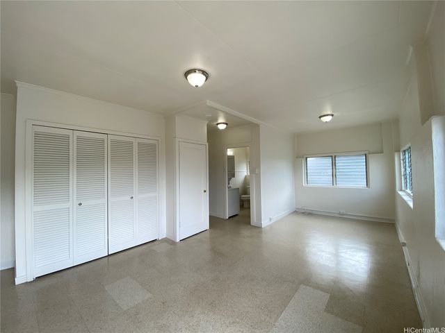 3257 Kikilia Place, Honolulu, HI 96816