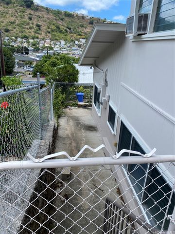 3257 Kikilia Place, Honolulu, HI 96816