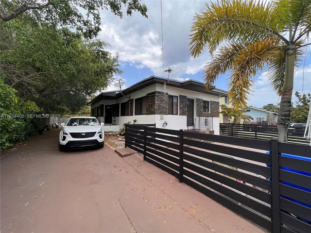 55 NW 44 ST, Miami, FL 33127