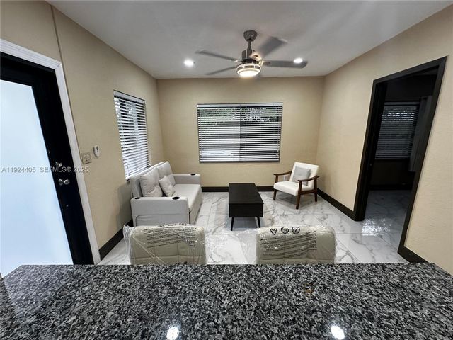 55 NW 44 ST, Miami, FL 33127