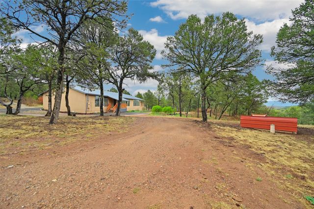 5 Tortolita Lane, Glorieta, NM 87535