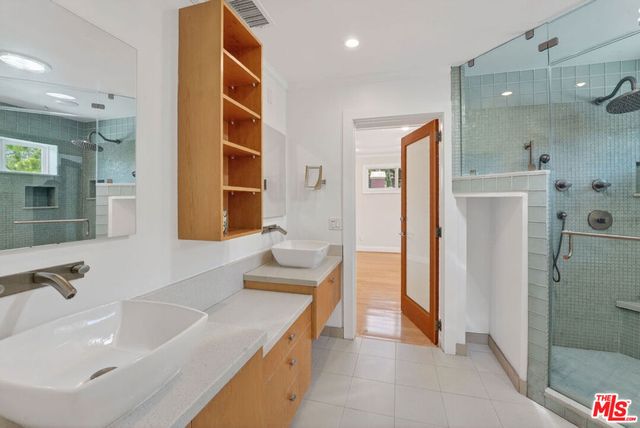 1288 Calle De Sevilla, Pacific Palisades, CA 90272