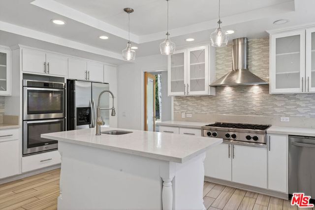 1288 Calle De Sevilla, Pacific Palisades, CA 90272