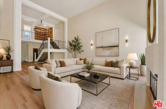 1288 Calle De Sevilla, Pacific Palisades, CA 90272