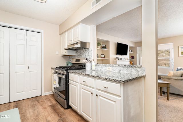 1309 Hillbrow Lane 303, Raleigh, NC 27615