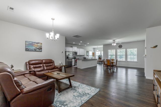 212 Huntley Meadows Drive 55, Rossville, GA 30741