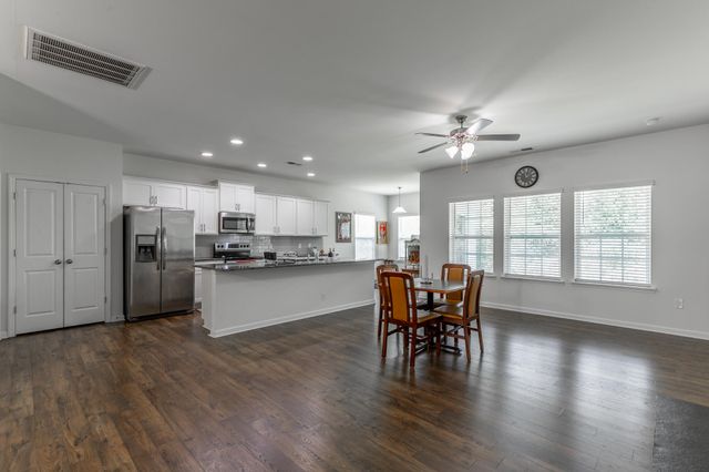212 Huntley Meadows Drive 55, Rossville, GA 30741