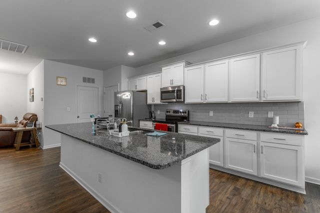 212 Huntley Meadows Drive 55, Rossville, GA 30741
