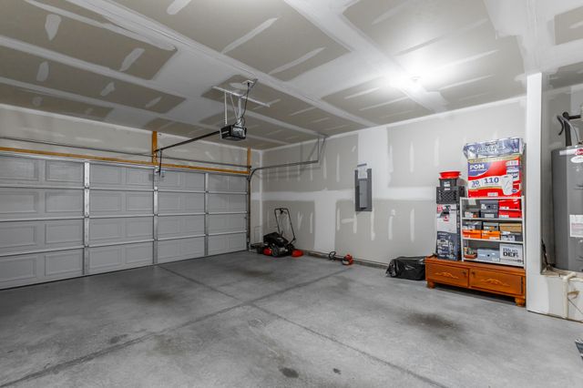 212 Huntley Meadows Drive 55, Rossville, GA 30741